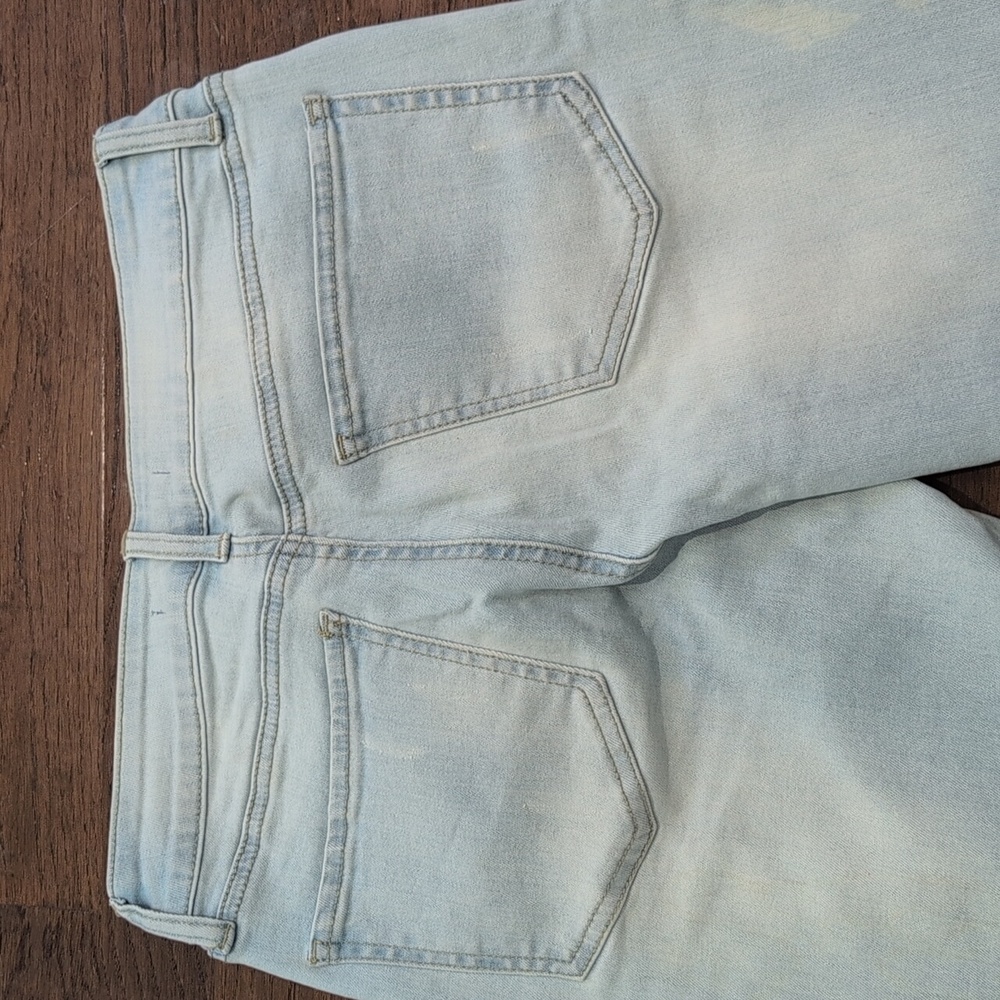 Light Blue Distressed Denim Cropped Flare Jeans Size 7 Waist 15" - Picture 8 of 10